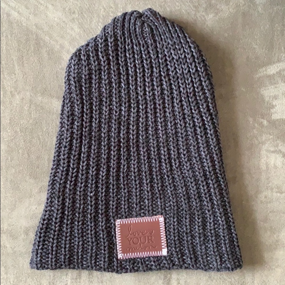 NWOT Love Your Melon Beanie, Women’s Size OS